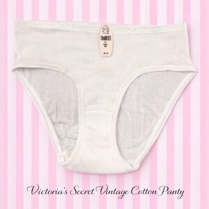Vintage Victoria’s Secret Hiphugger  Panty NWT Size XS
